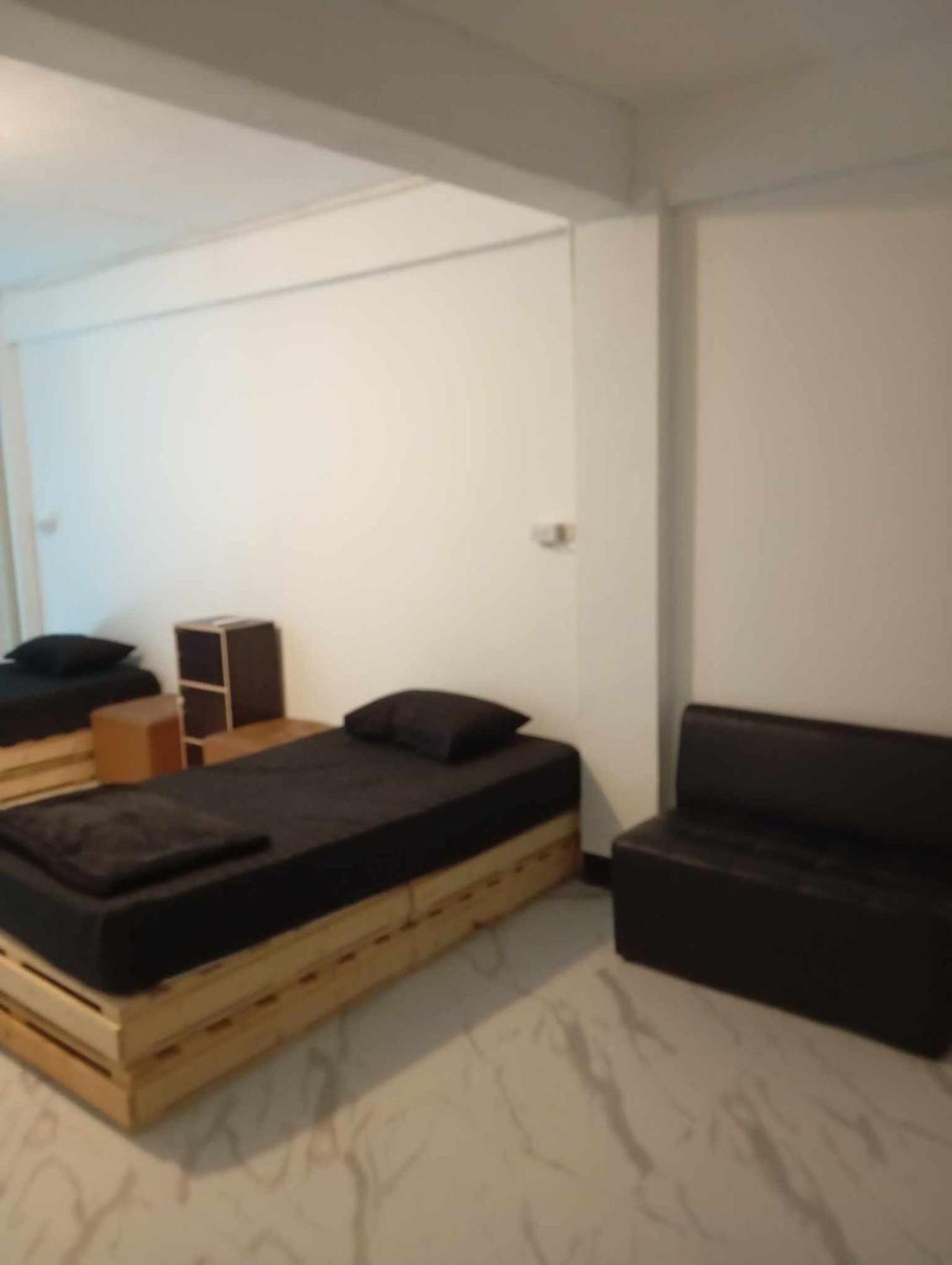 Lita Guesthouse Čiang Mai Exteriér fotografie