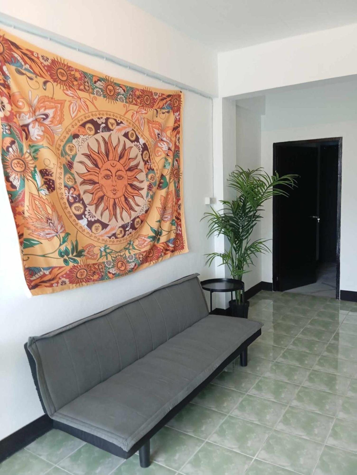 Lita Guesthouse Čiang Mai Exteriér fotografie