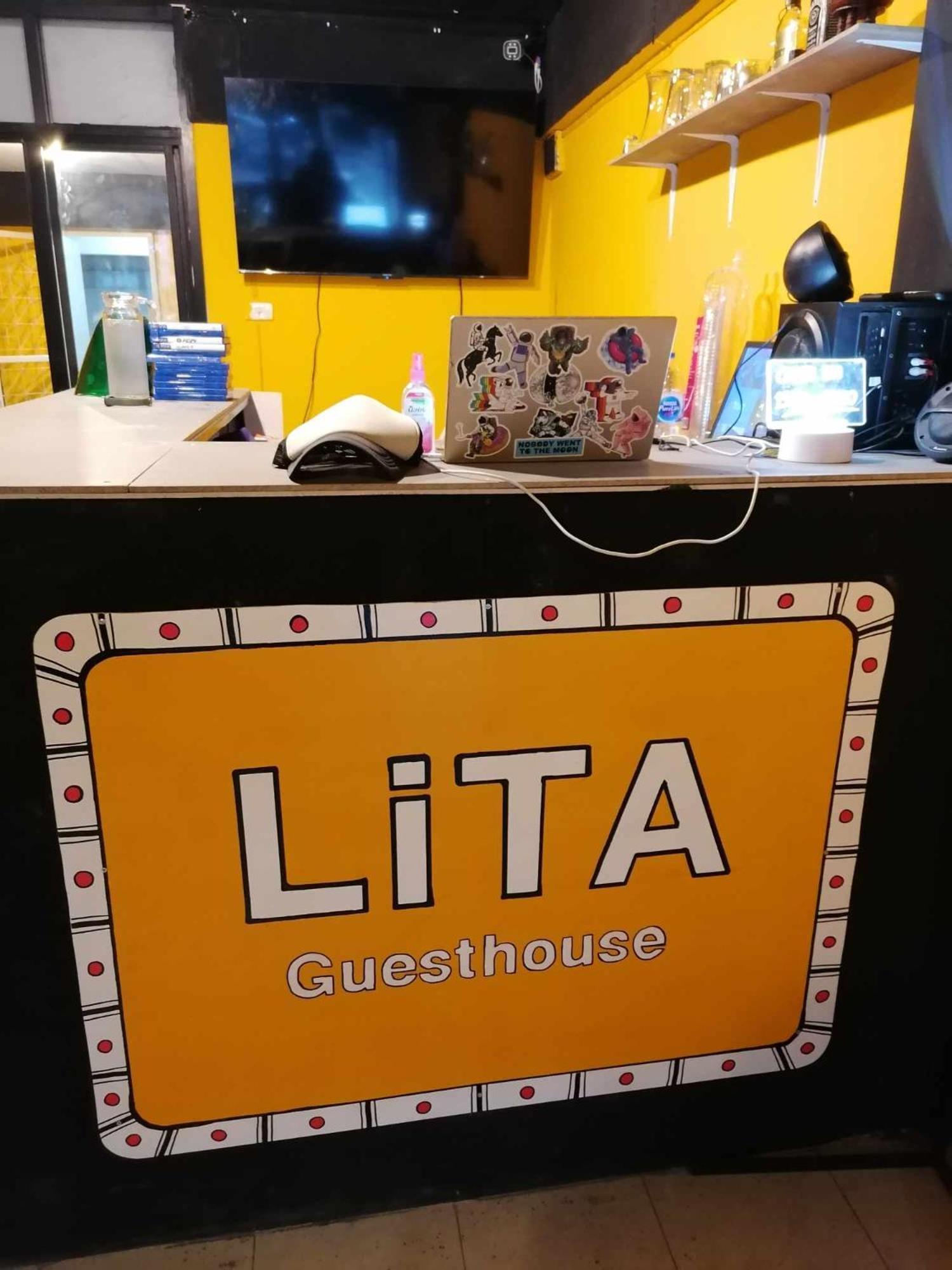 Lita Guesthouse Čiang Mai Exteriér fotografie