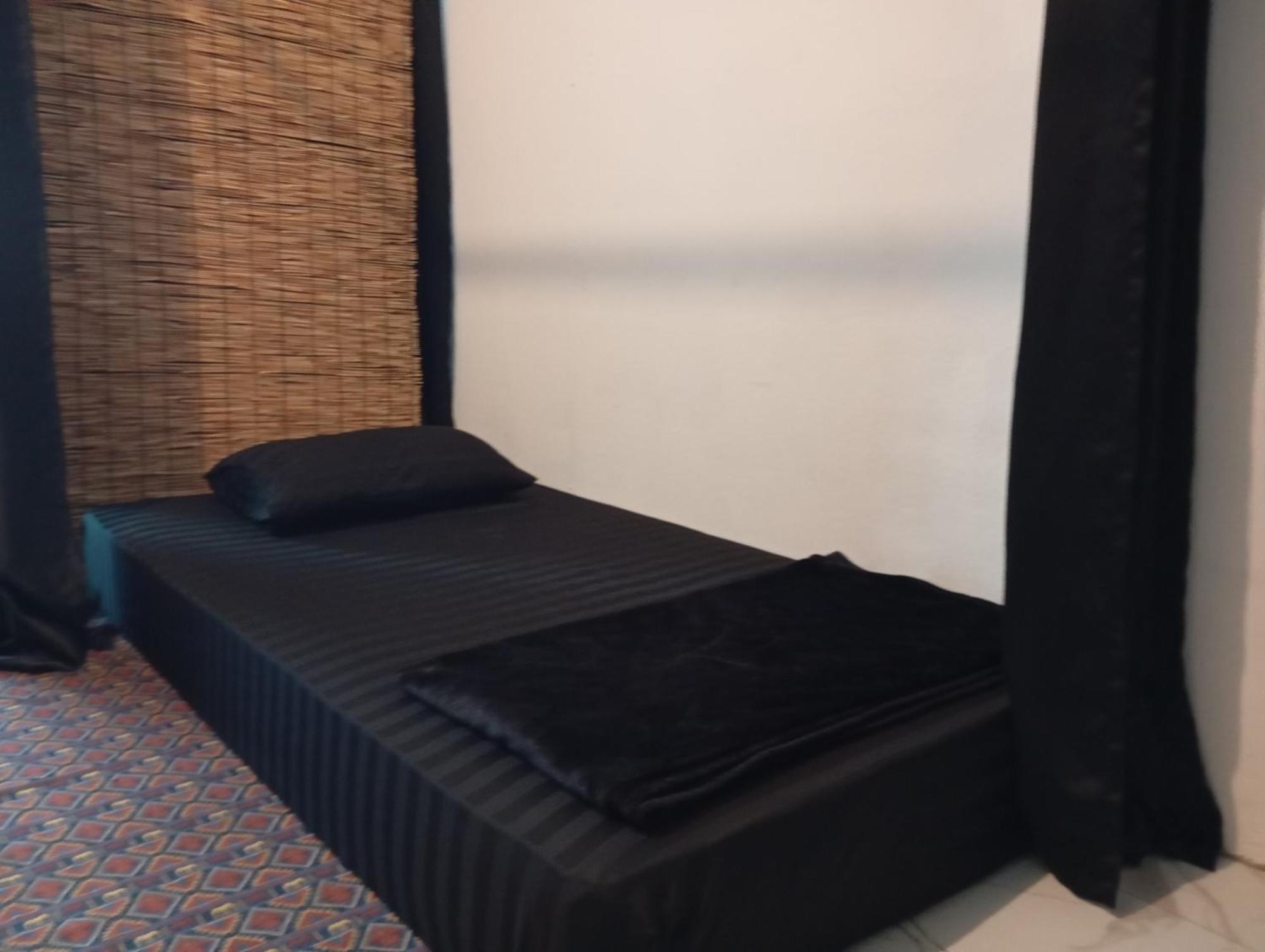Lita Guesthouse Čiang Mai Exteriér fotografie